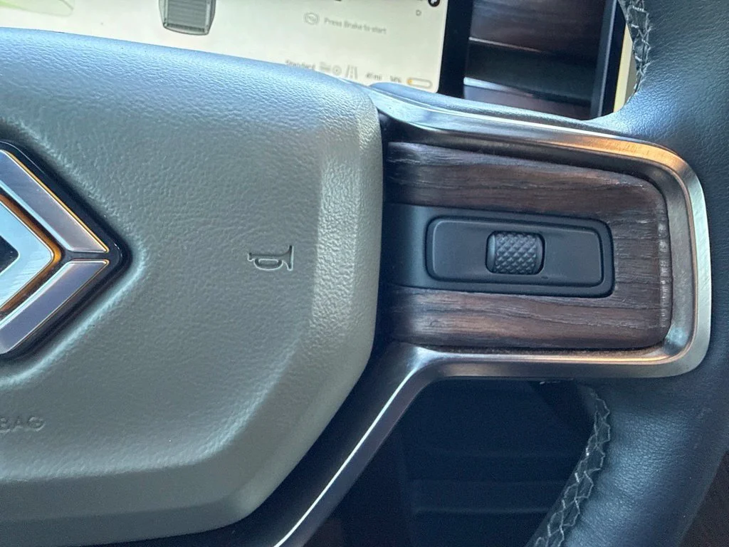 Used 2022 Black RIVIAN Adventure Package image 20