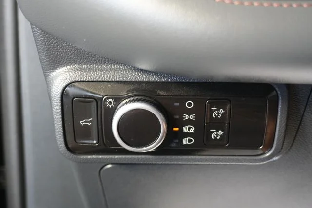 Certified Used 2025 Agate Black Metallic Ford Active image 21