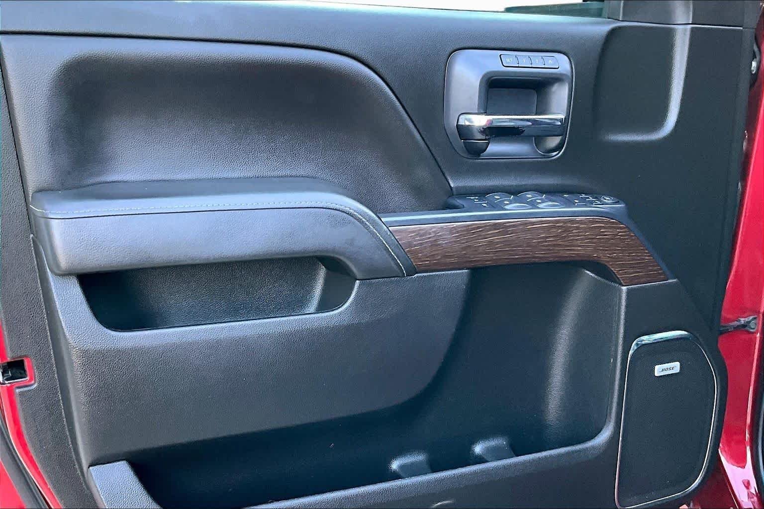 Used 2019 Red Quartz Tintcoat GMC Denali image 21