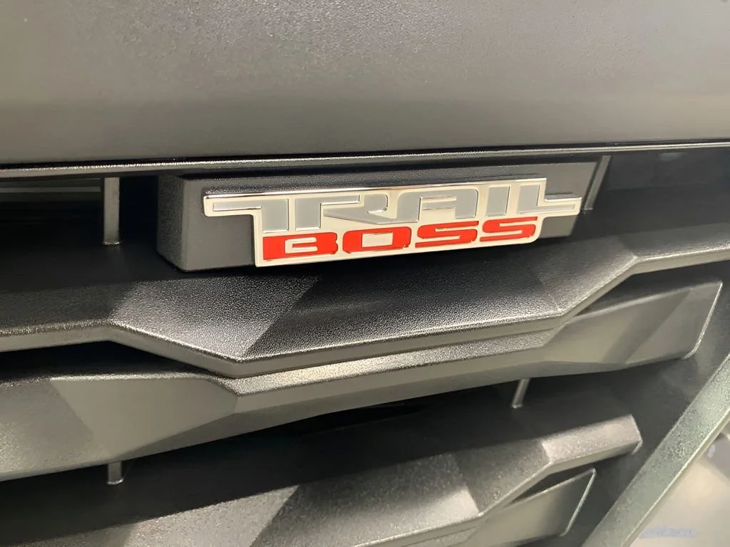 New 2026 Black Chevrolet Trail Boss image 33