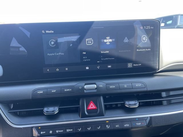 2025 Kia K4 LXS - Photo 22