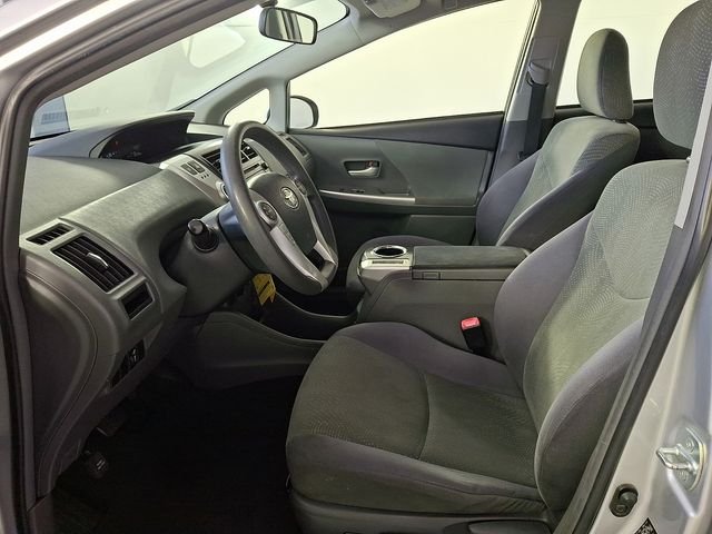 Used 2014 Silver Toyota Three image 15