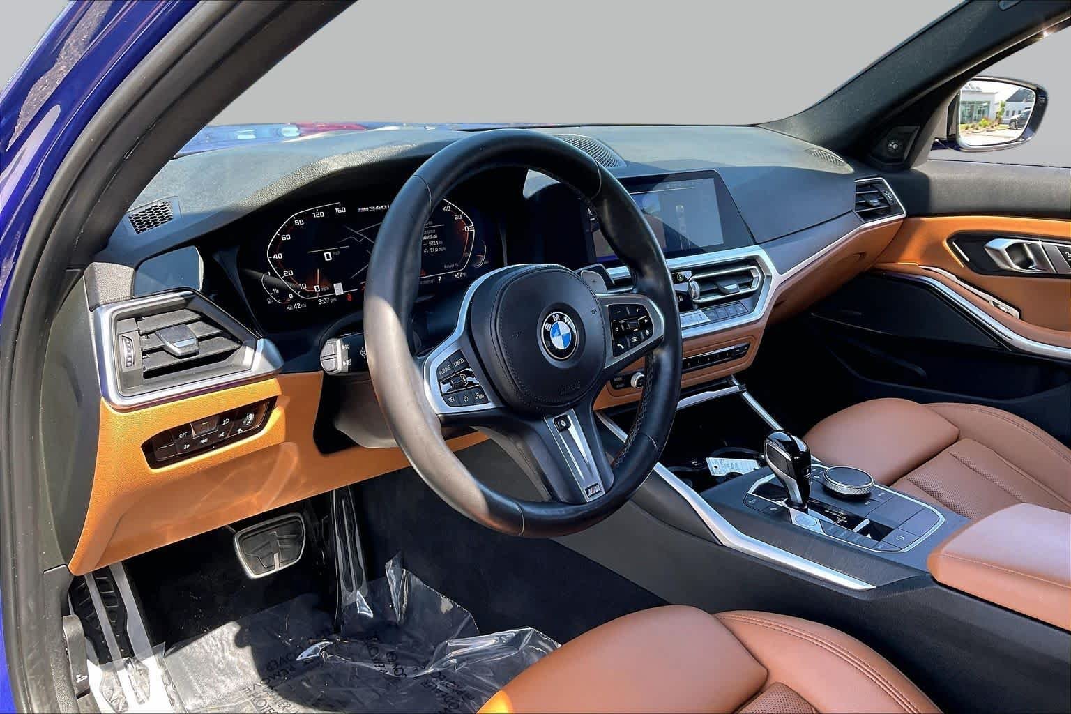 Used 2022 Portimao Blue Metallic BMW M340i xDrive image 17