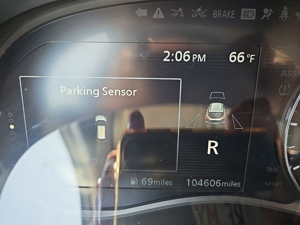 Used 2024 White Nissan SR image 52