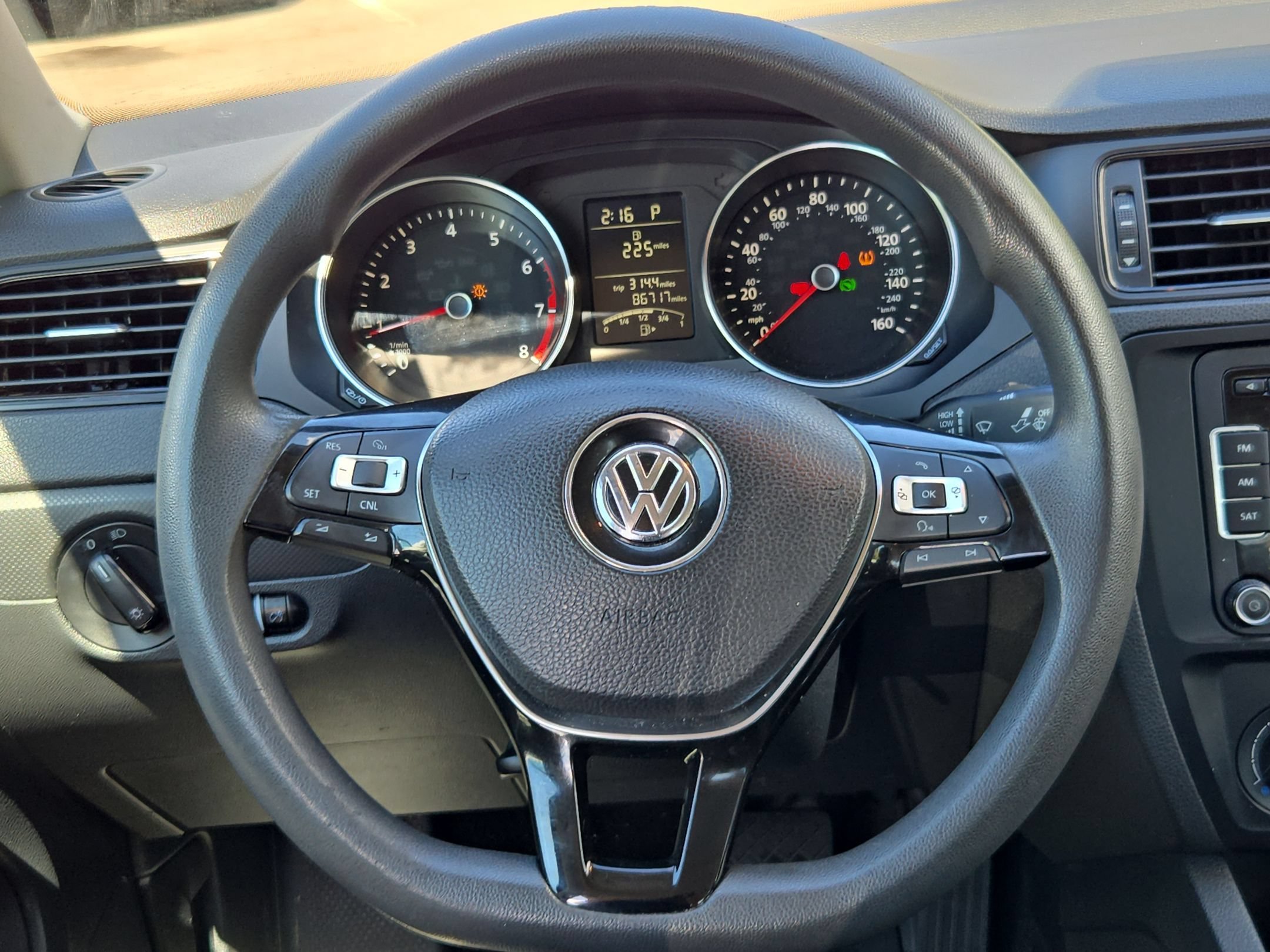 Used 2015  Volkswagen  image 19