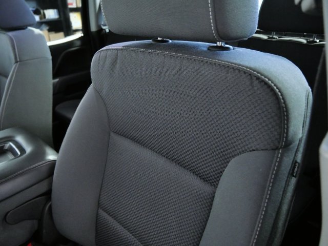 Used 2019 Gray Chevrolet LT image 17
