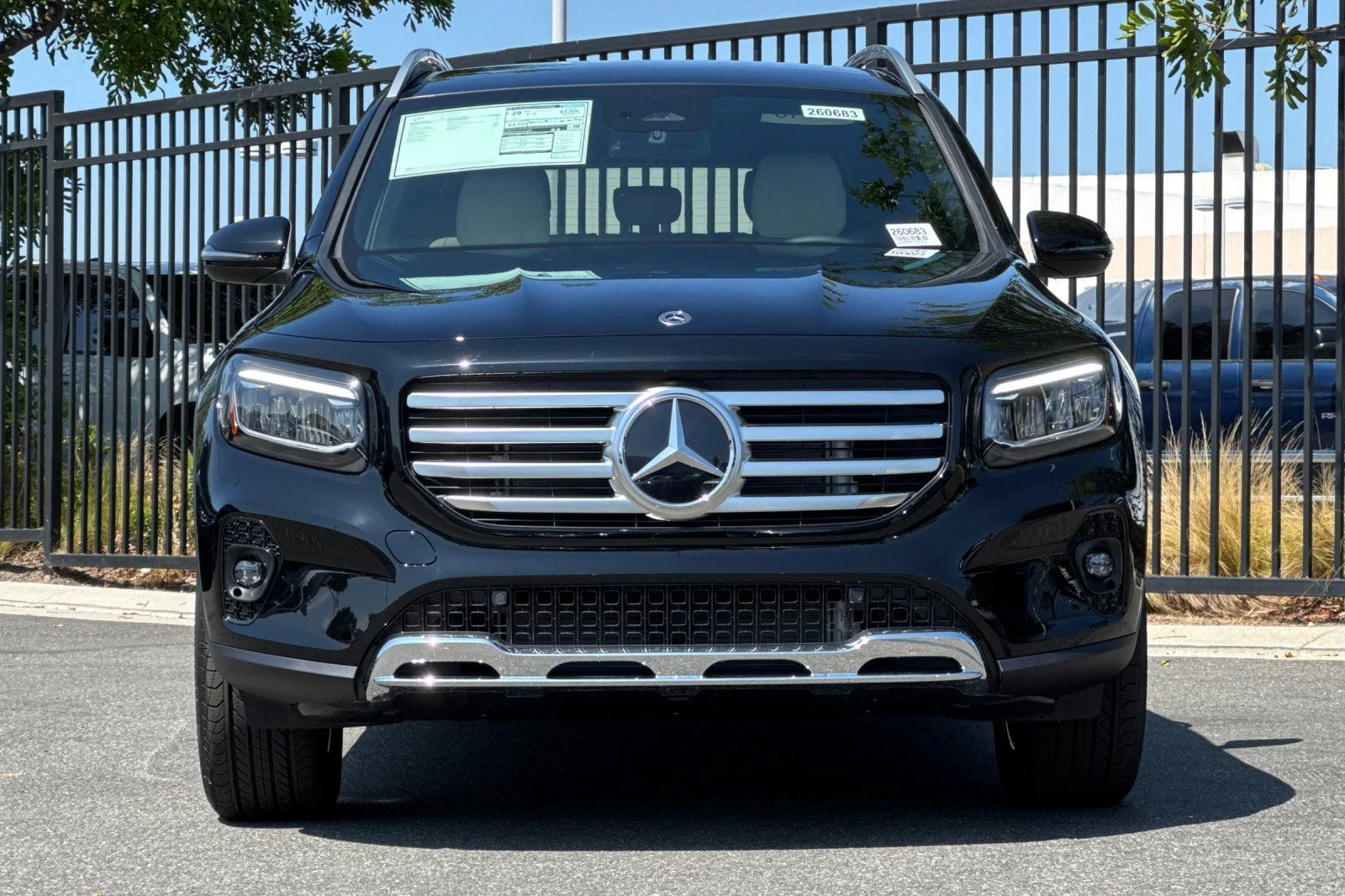New 2026 Black Mercedes-Benz GLB 250 image 3