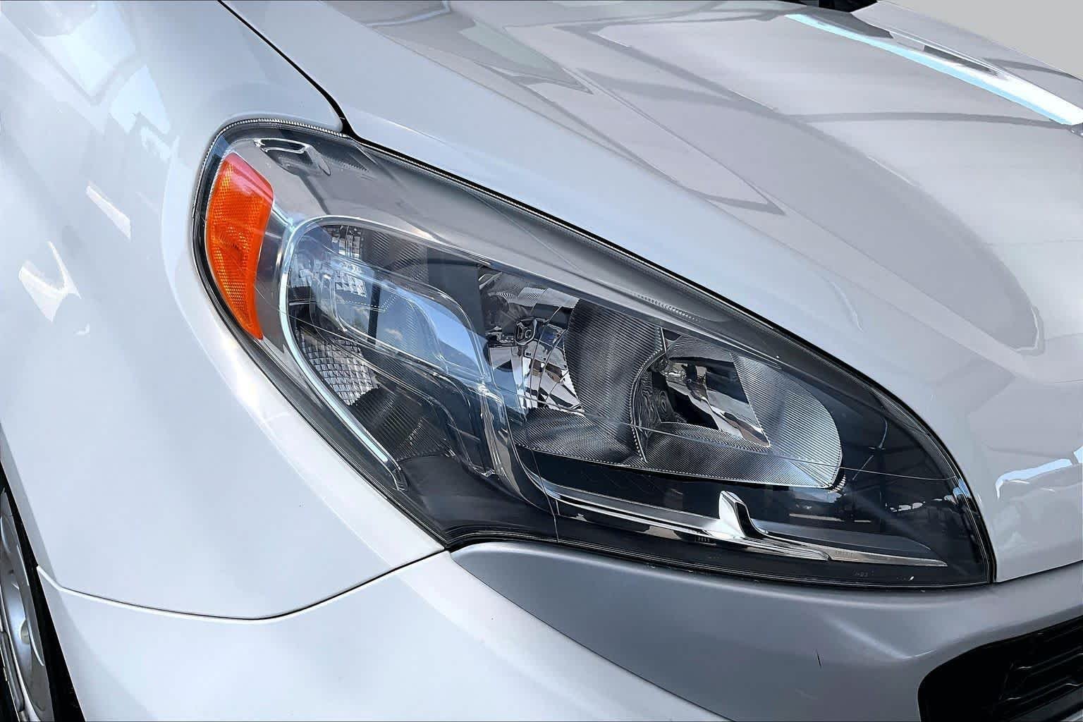 Used 2022 Bright White Ram Tradesman image 25