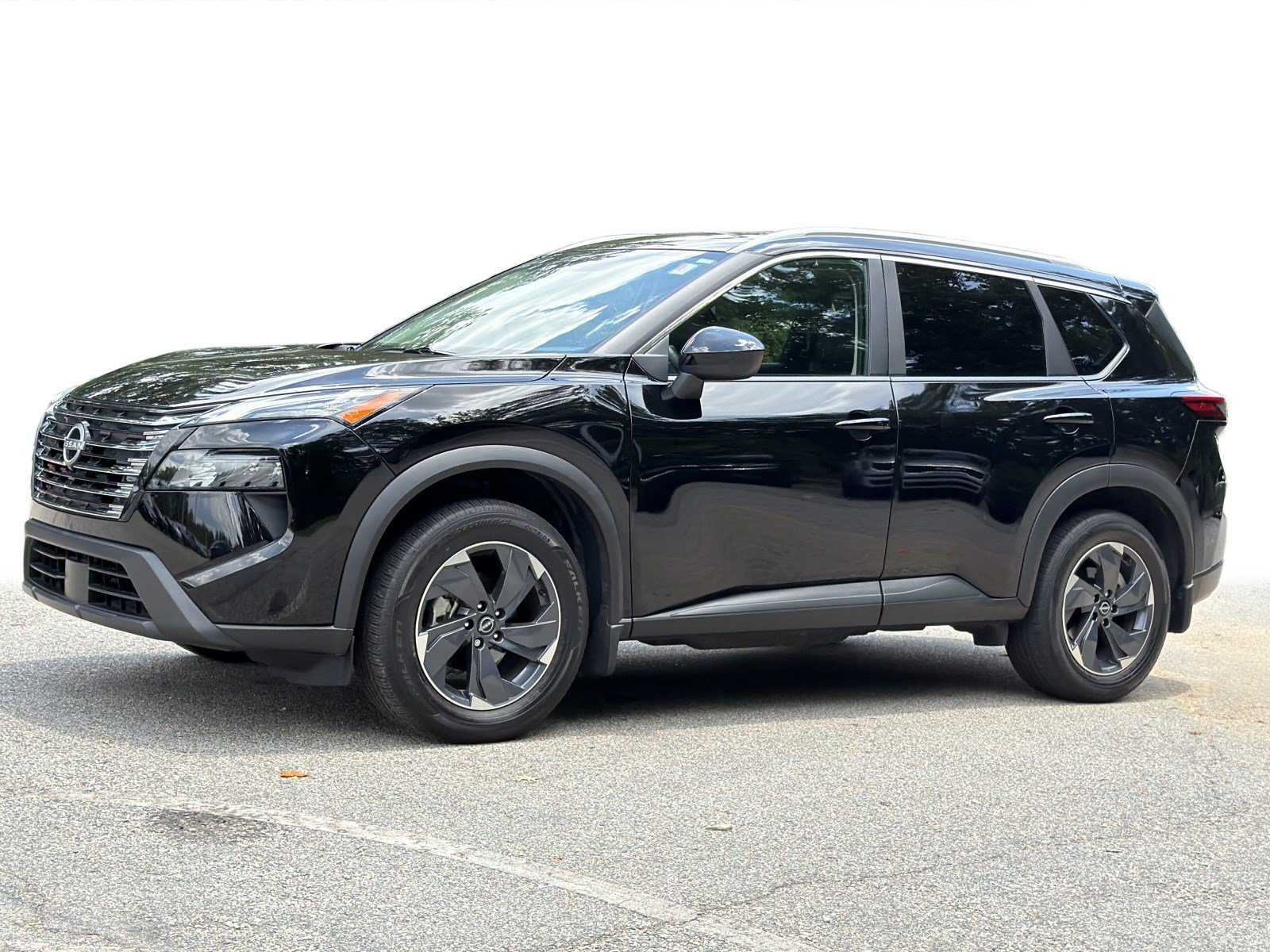 Used 2025 Super Black Nissan SV image 23