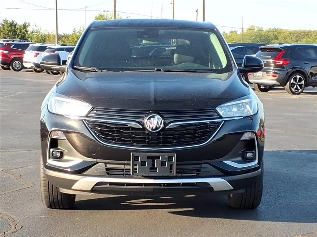 Used 2023 Ebony Buick Preferred image 17