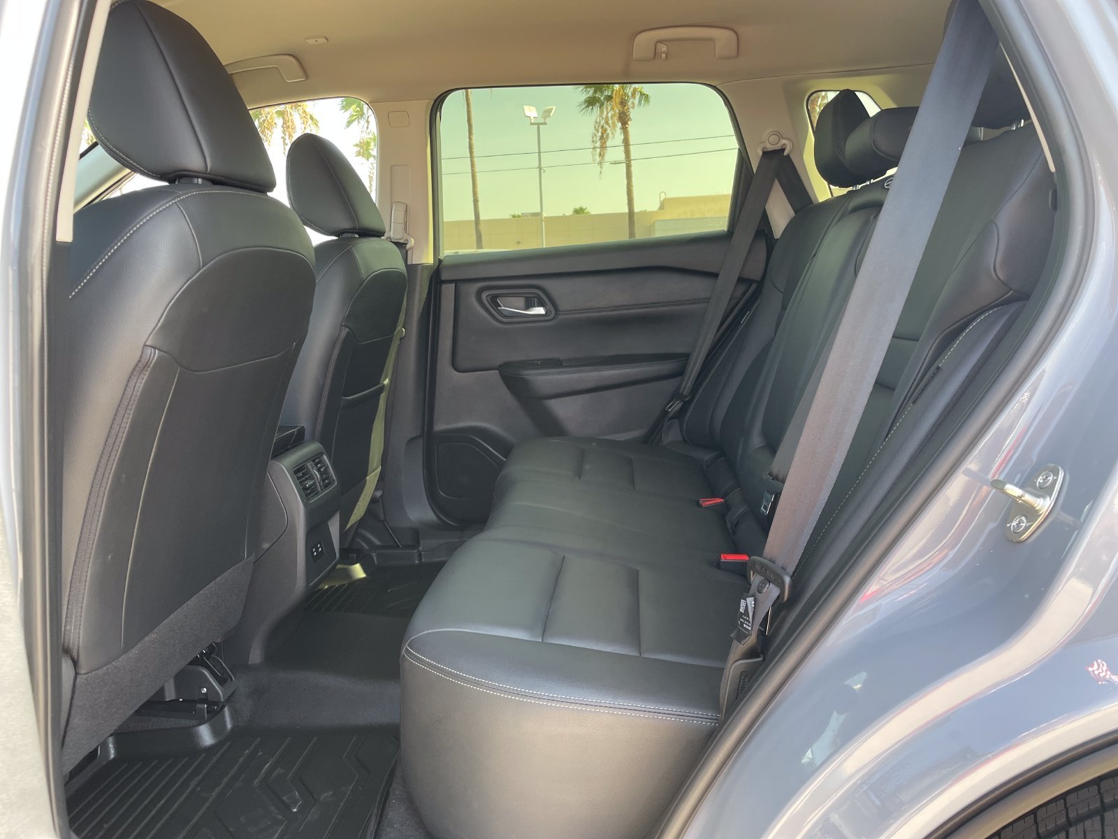 Used 2025 Gray Nissan SL image 24