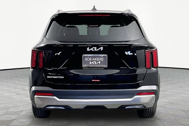 New 2026 Ebony Black Kia S image 5