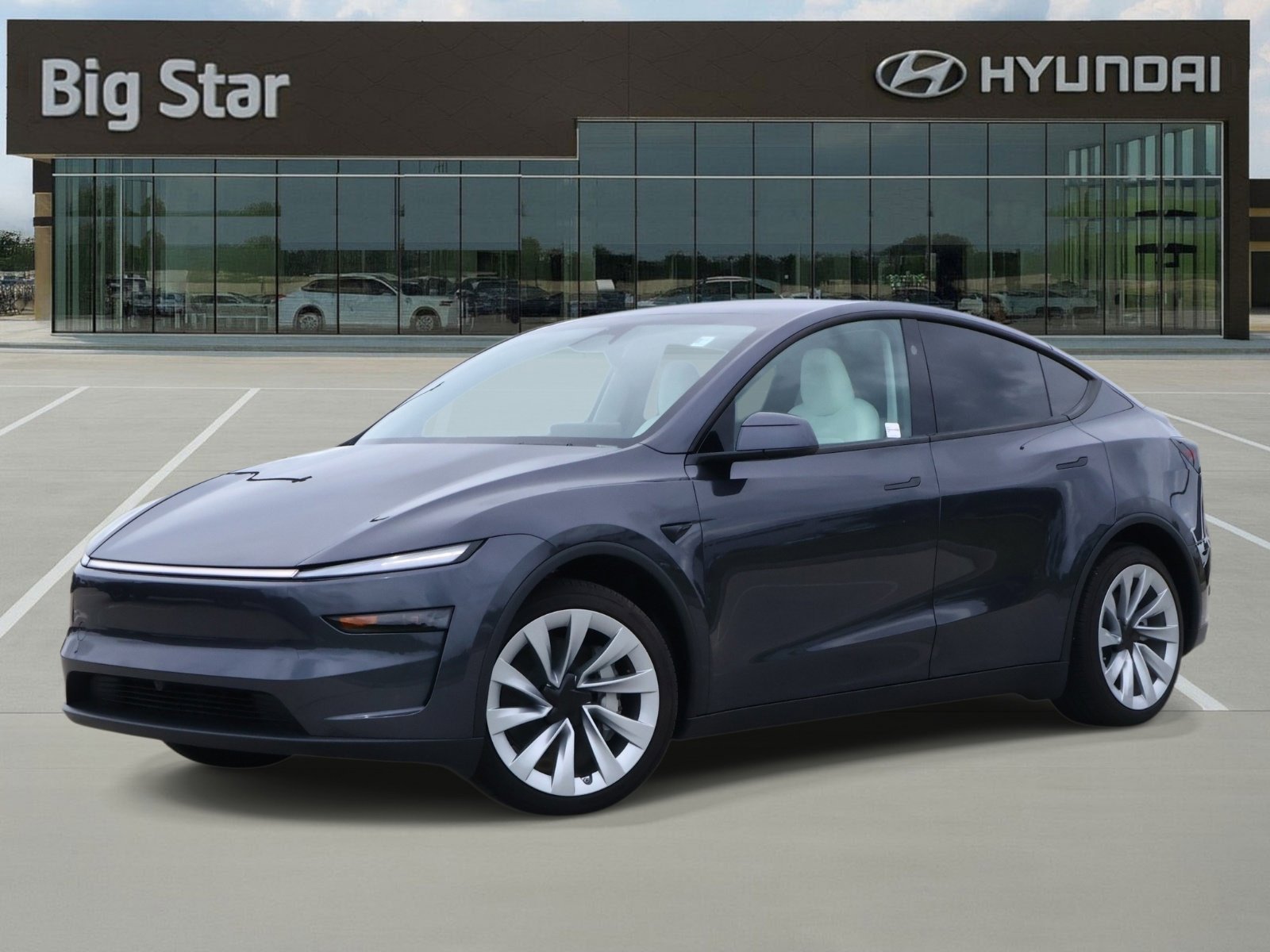 2026 Tesla Model Y Long Range Dual Motor All-Wheel Drive's photo