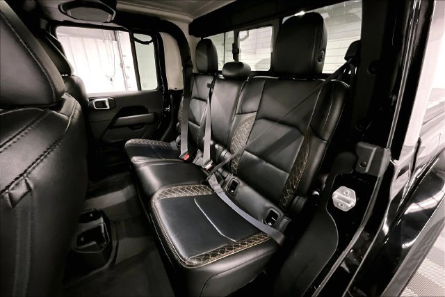Used 2021 Black Clearcoat Jeep High Altitude image 24
