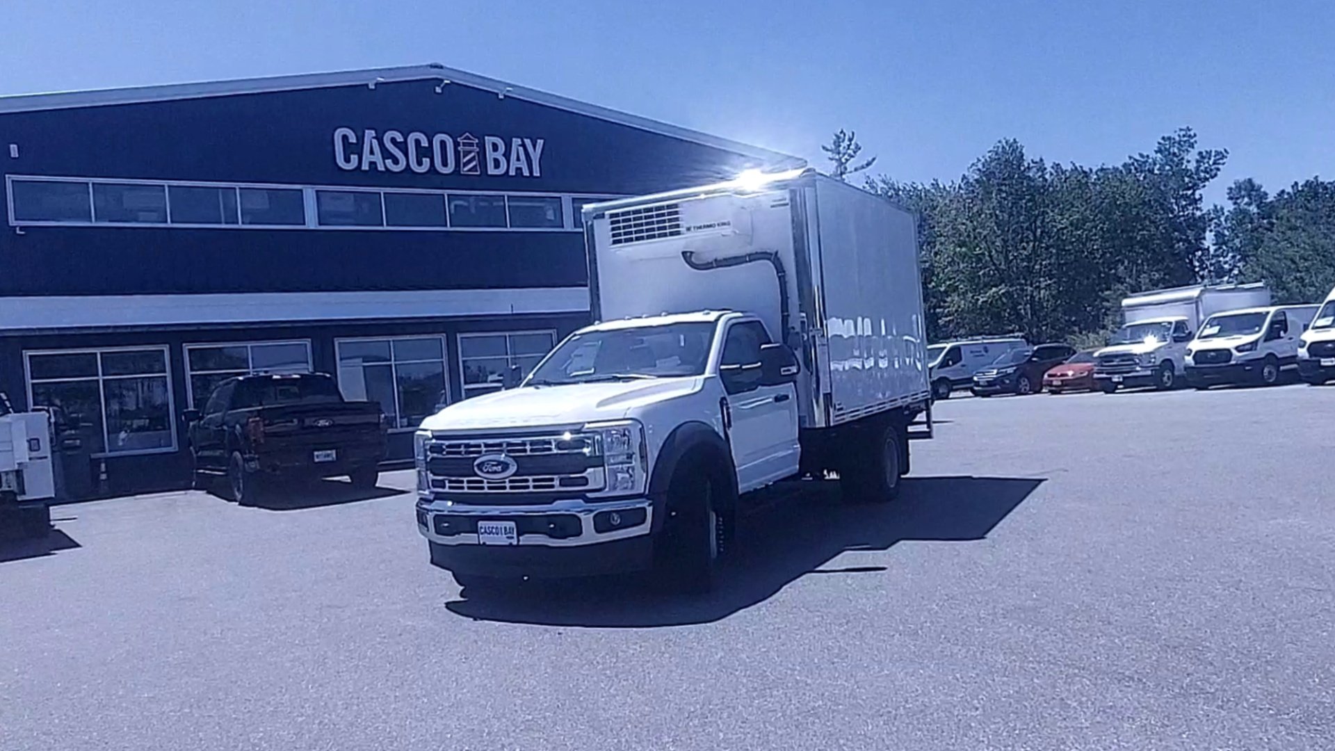 New 2026 Oxford White Ford F-450® XL image 16