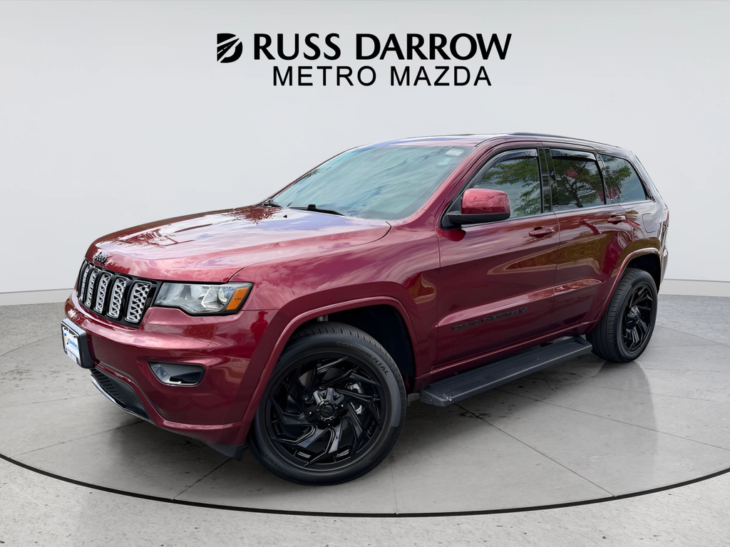 Used 2022 Red Jeep Laredo X image 1