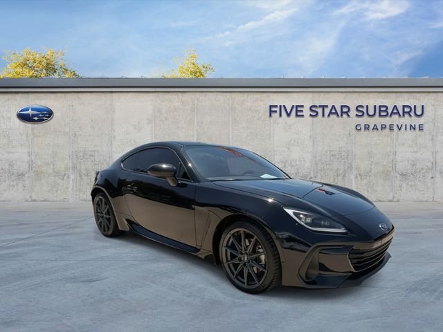 Used 2025 Black Subaru Limited image 2