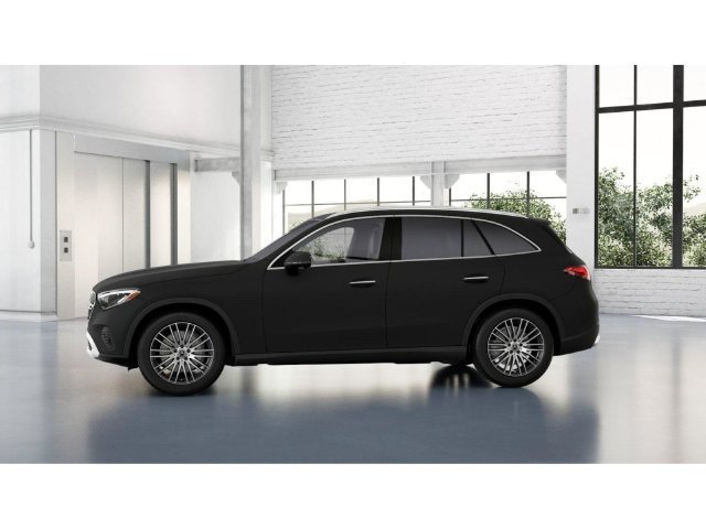 New 2027 MANUFAKTUR exclusive graphite grey magno Mercedes-Benz GLC 300 image 35