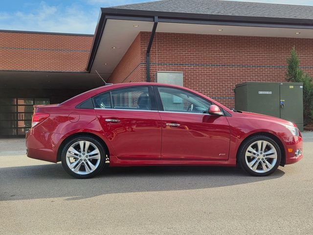 Used 2014 Red Chevrolet LTZ image 8