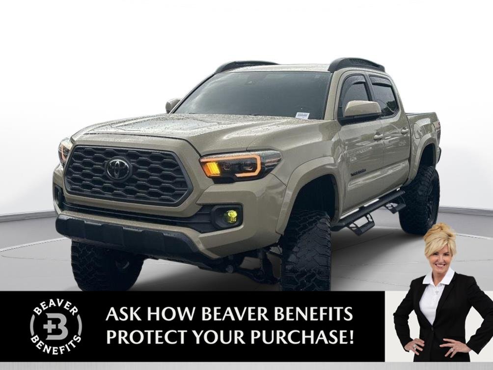 Used 2019 Quicksand Toyota SR5 image 1