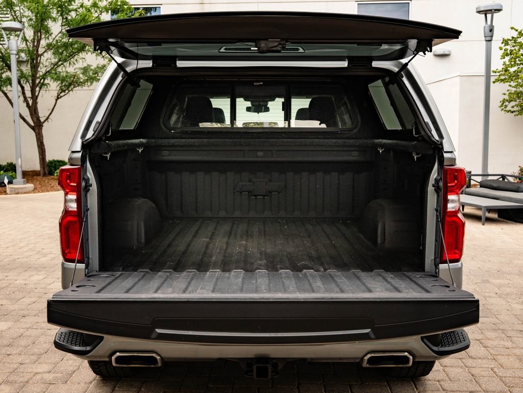 Used 2023 Sterling Gray Metallic Chevrolet RST image 23