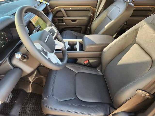 Used 2026 Beige Land Rover S image 9