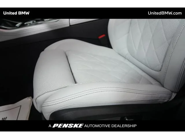 New 2026 Skyscraper Grey Metallic BMW X5 40i image 9