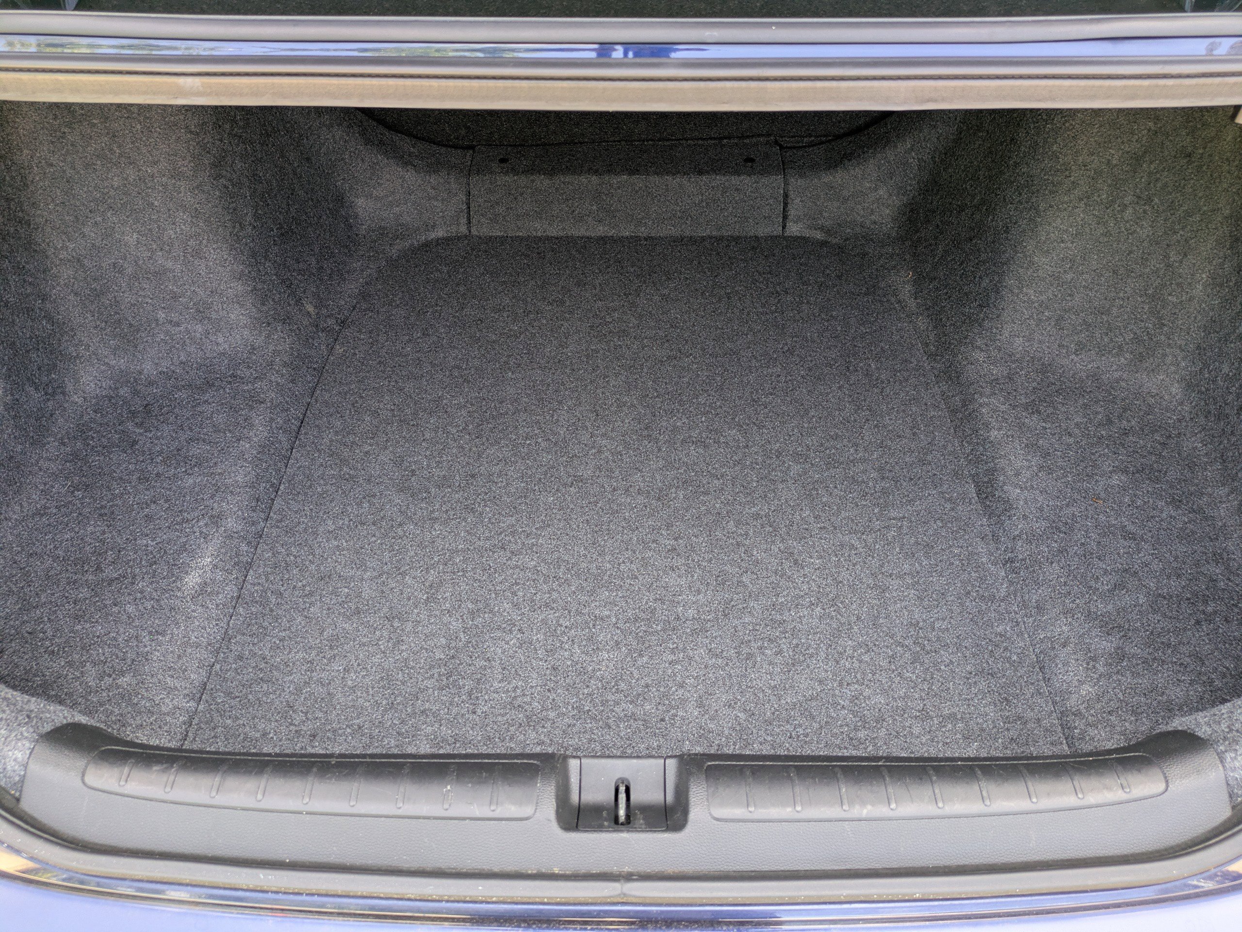 Used 2019 Obsidian Blue Pearl Honda LX 1.5T image 13