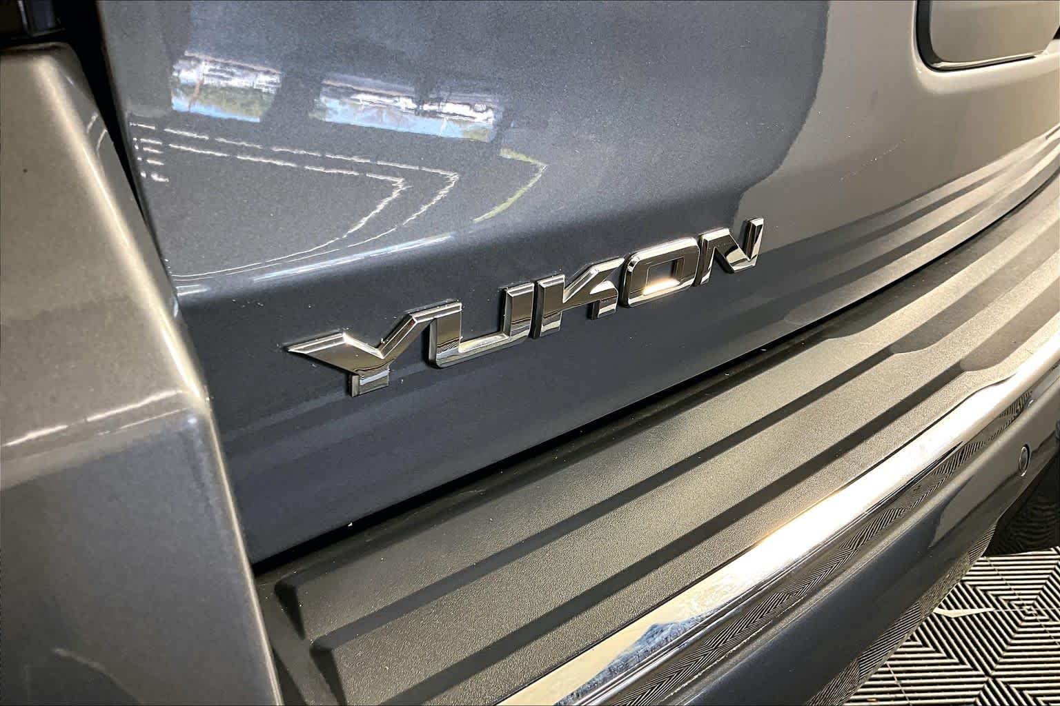 Used 2019 Satin Steel Metallic GMC Denali image 30
