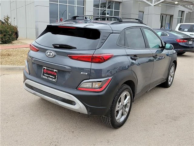 Used 2023 Grey Hyundai SEL (IVT) All-Wheel Drive image 3
