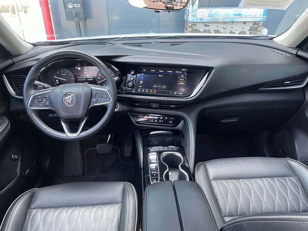 Used 2022 White Buick Avenir image 12
