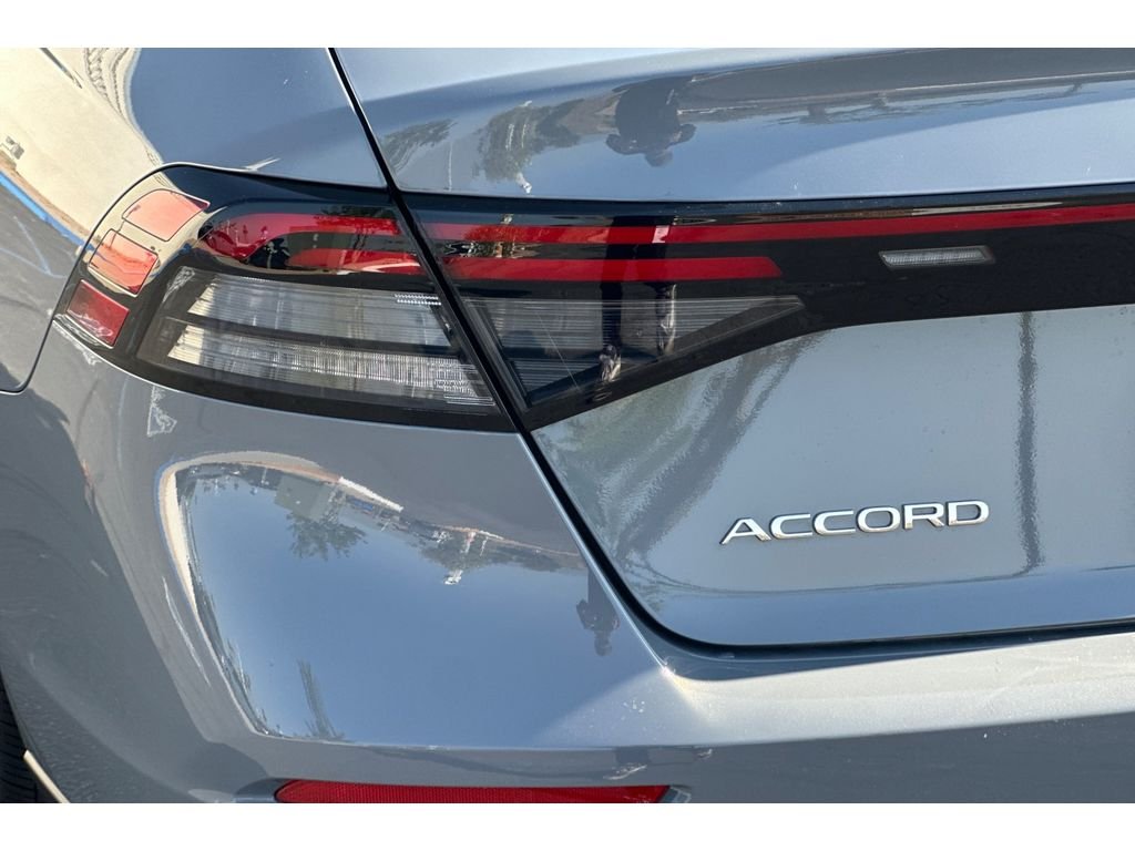 New 2026 Urban Gray Pearl Honda SE image 30