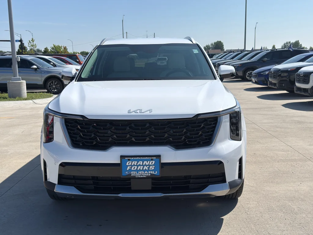 Used 2026 WHITE Kia S image 3