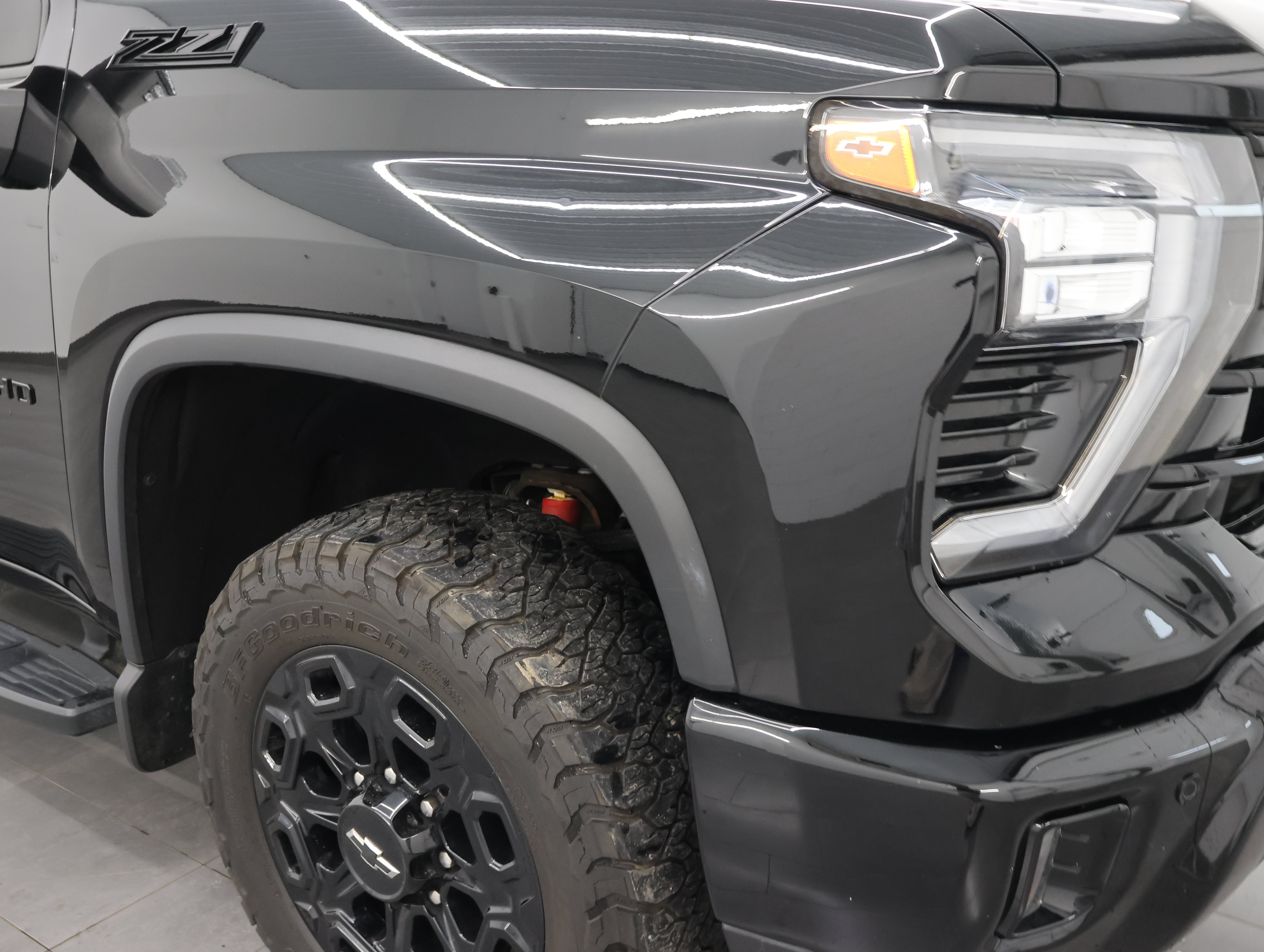 Used 2024 Black Chevrolet 4x4 Crew Cab LTZ Z71: CREW-SHORT-LTZ-MIDNIGHT-CONVENIENCE II-DIESEL-1 OWNER image 29