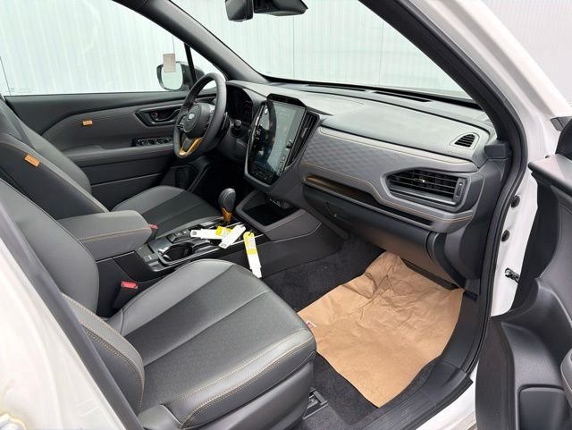 New 2026 CRYSTAL WHITE PEARL Subaru Wilderness image 2