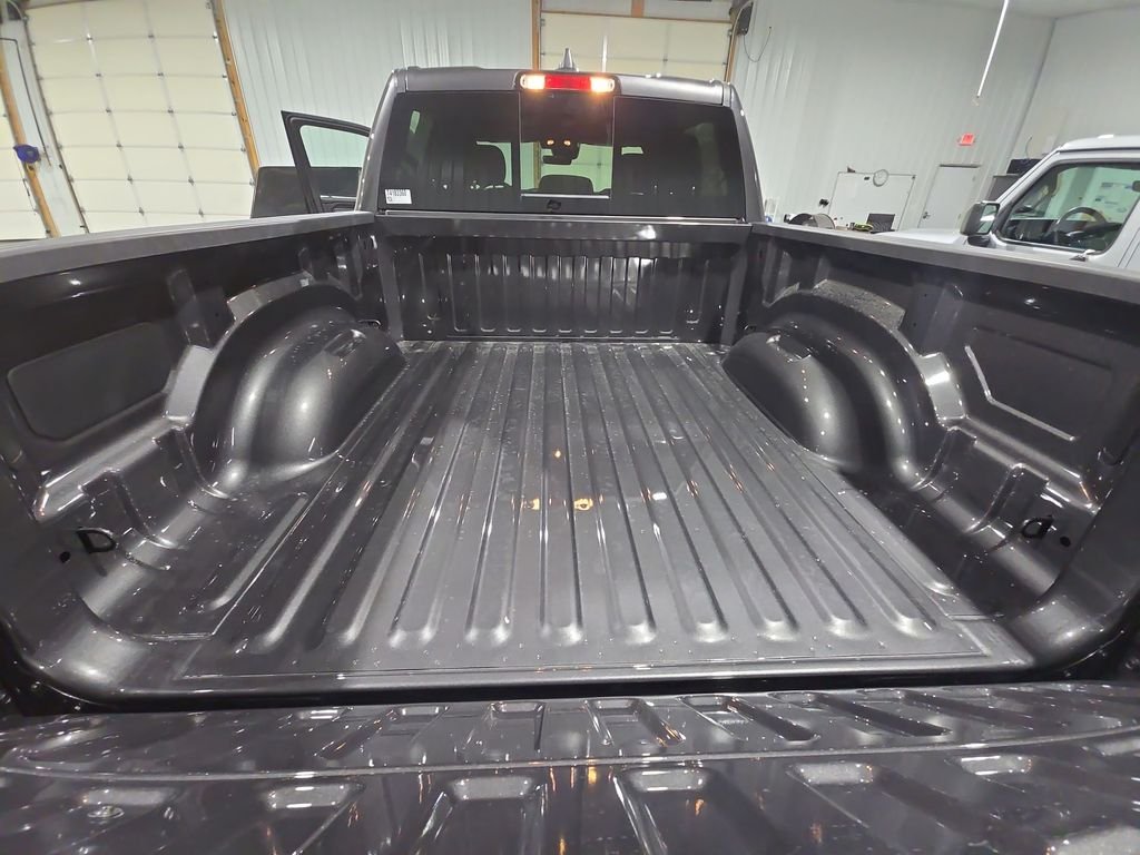 New 2026 Granite Crystal Metallic Clear-Coat Exterior Paint RAM Express image 23