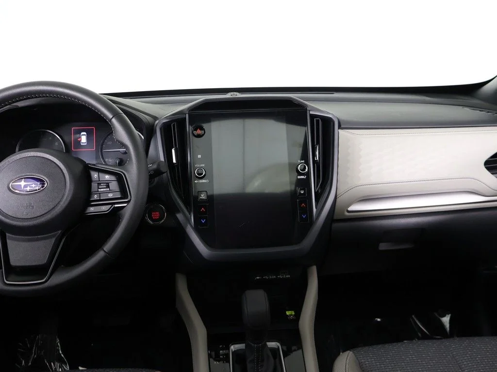 Used 2025 Gray Metallic Subaru Premium image 37