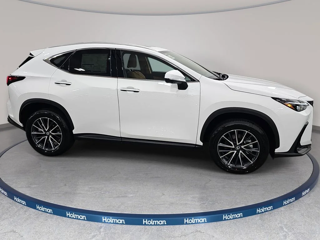 New 2026 Ultra White Lexus 350h Premium image 4