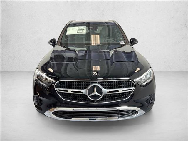 New 2026 Black Mercedes-Benz GLC 300 image 32