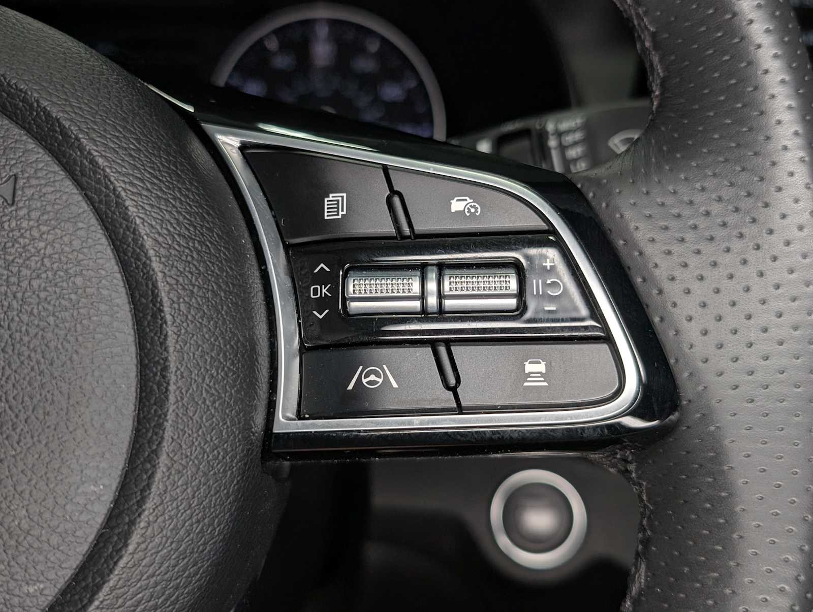 Certified Used 2024 Gravity Gray Kia GT-Line image 36
