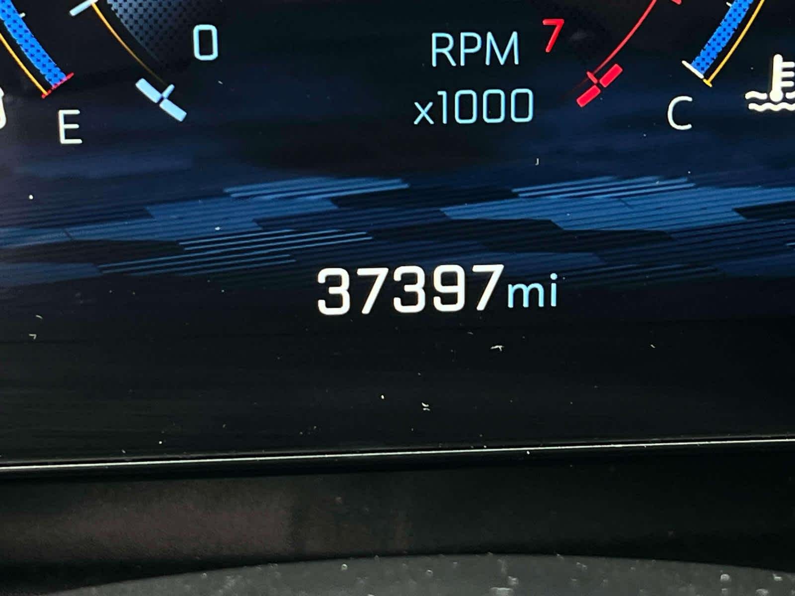 Used 2025 Sterling Gray Metallic Chevrolet LT image 41