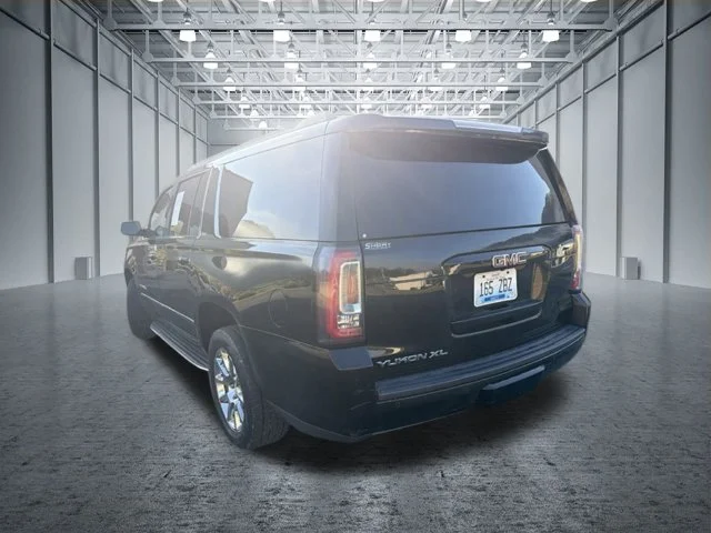 Used 2019 Black GMC SLT image 6