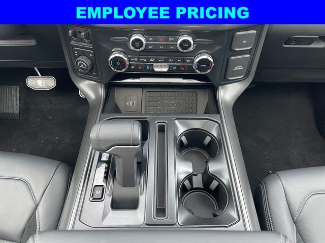 2025 Ford F-150 Lariat - Photo 11