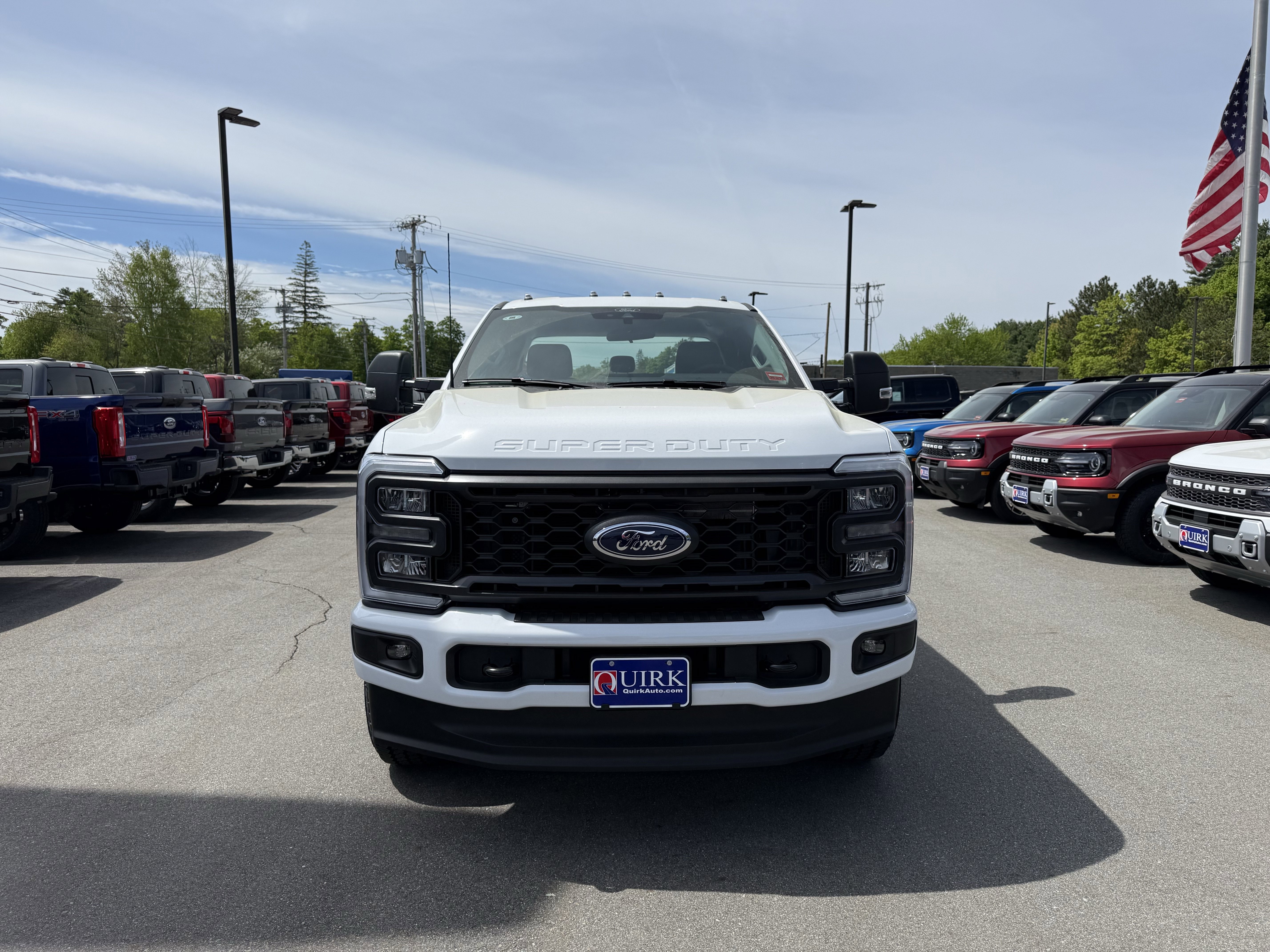 New 2026 Oxford White Ford F-250® XL image 15