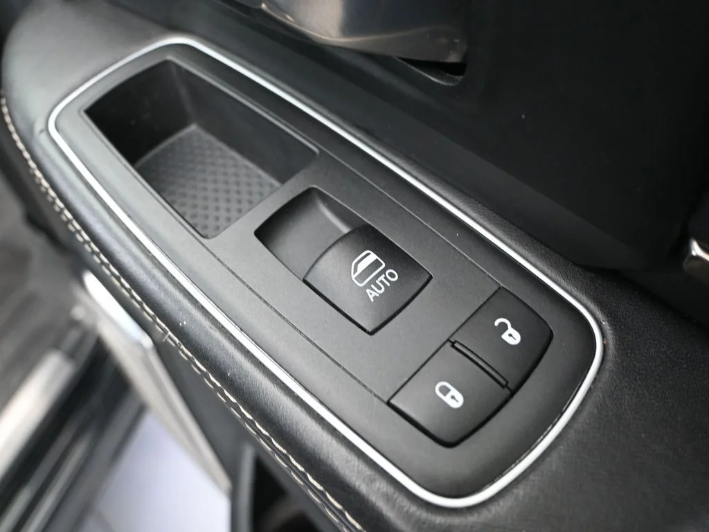 Used 2021 Black Ram Limited image 53