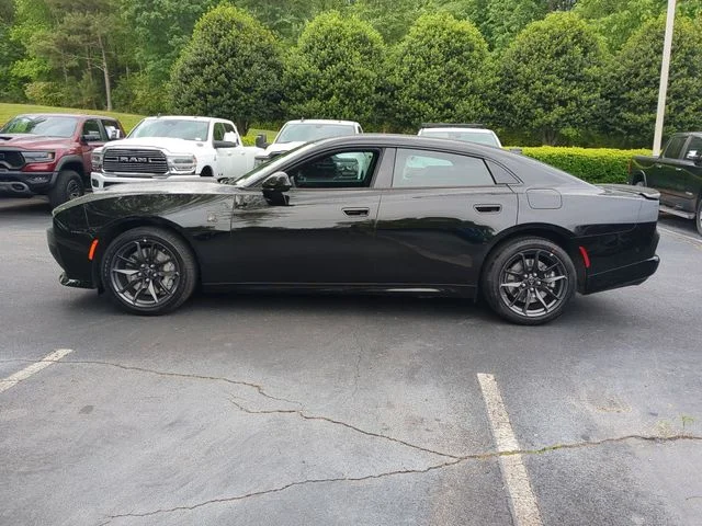 New 2026 Diamond Black Crystal Pearlcoat Dodge R/T Scat Pack image 2