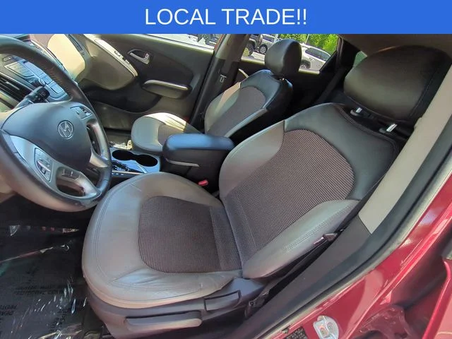 Used 2013 Red Hyundai GLS image 16