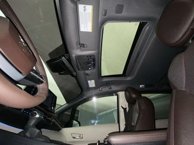 Used 2023 Black Toyota Platinum image 22