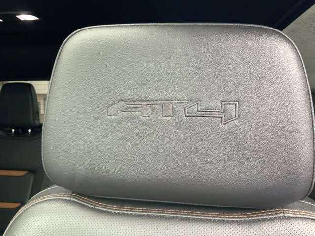 Used 2024 Onyx Black GMC AT4 image 30