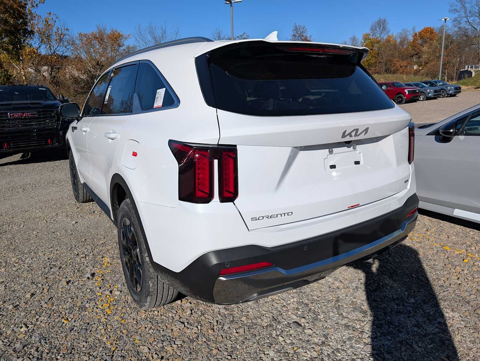 2026 Kia Sorento S - Photo 9